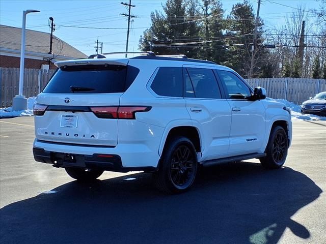 2024 Toyota Sequoia SR5