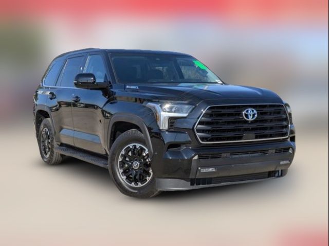 2024 Toyota Sequoia SR5