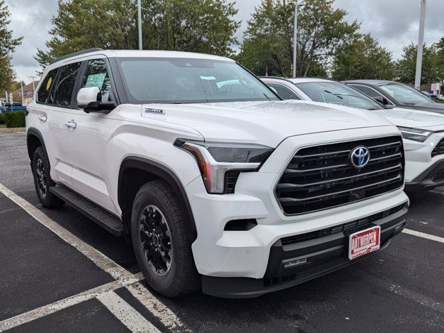 2024 Toyota Sequoia SR5