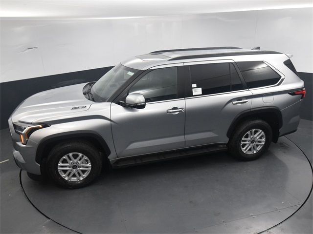 2024 Toyota Sequoia SR5