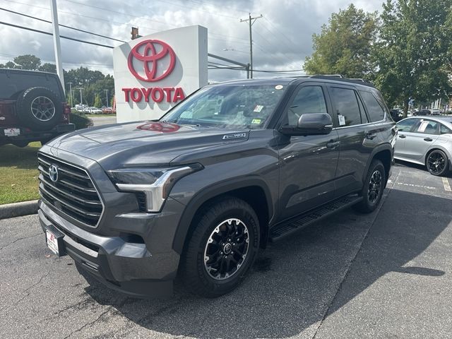 2024 Toyota Sequoia SR5