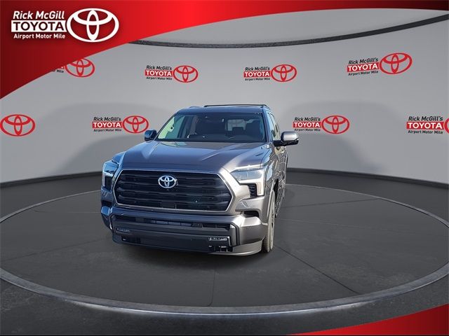 2024 Toyota Sequoia SR5