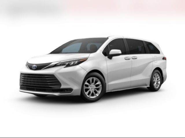 2024 Toyota Sienna LE