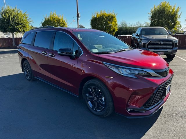 2024 Toyota Sienna XSE