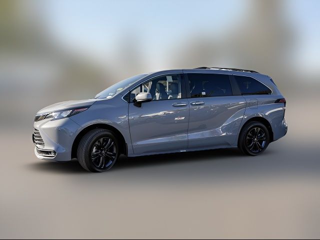 2024 Toyota Sienna Platinum