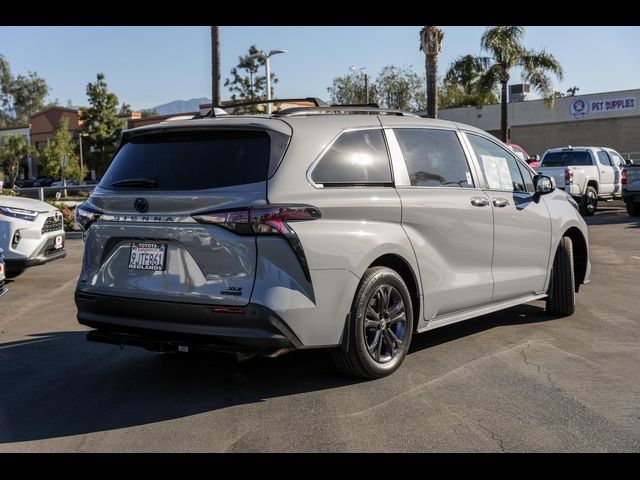 2024 Toyota Sienna Platinum