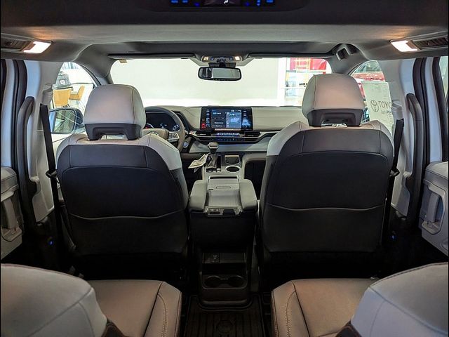 2024 Toyota Sienna XSE