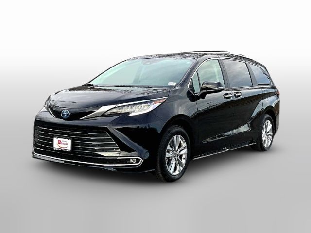 2024 Toyota Sienna Limited