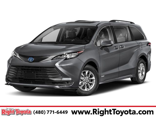 2024 Toyota Sienna LE