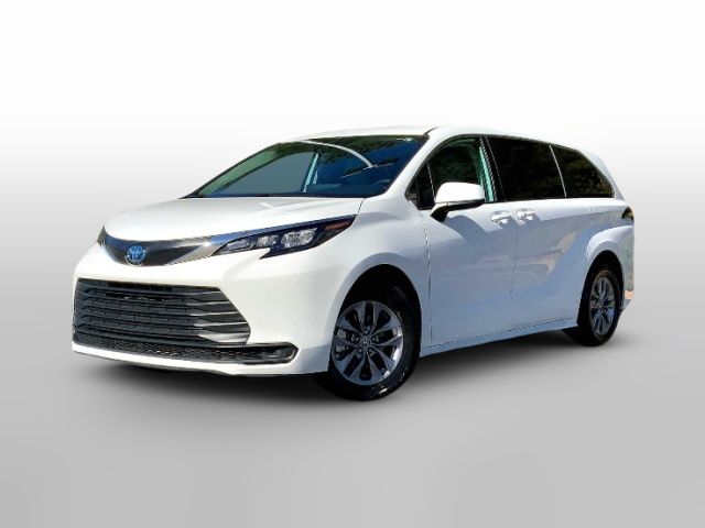 2024 Toyota Sienna LE