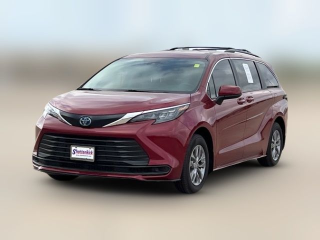 2024 Toyota Sienna LE