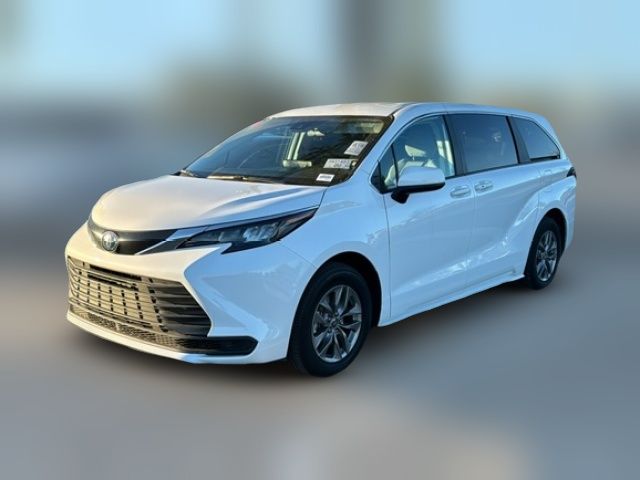 2024 Toyota Sienna LE