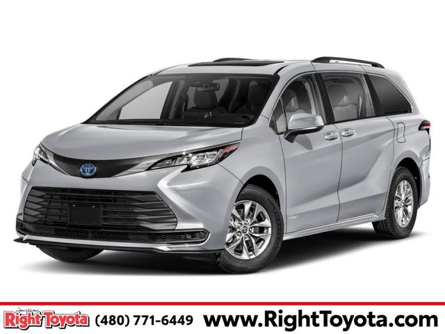 2024 Toyota Sienna LE