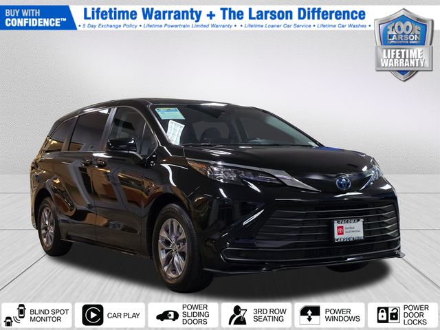 2024 Toyota Sienna LE