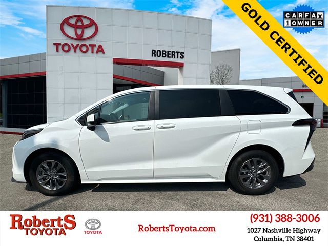 2024 Toyota Sienna LE