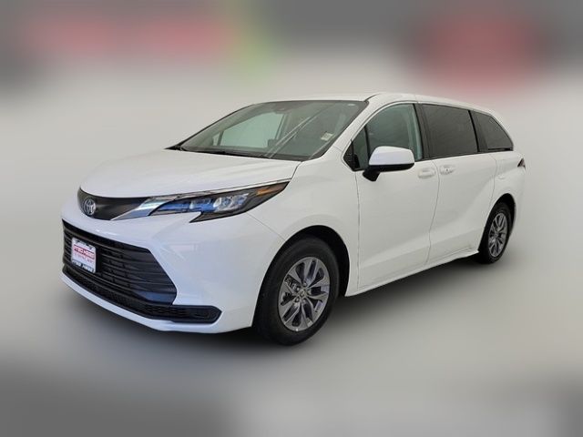 2024 Toyota Sienna LE