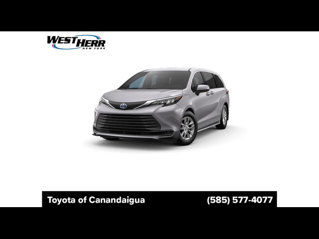 2024 Toyota Sienna LE