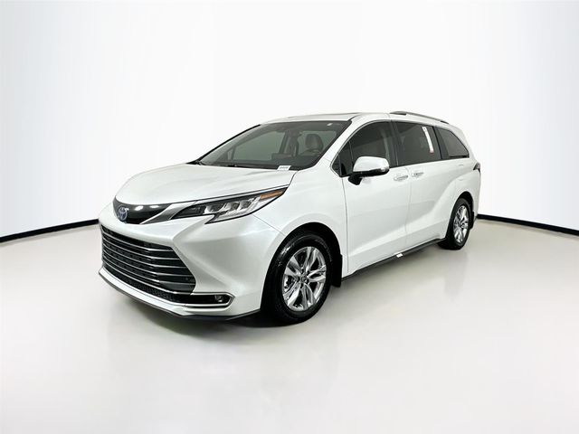 2024 Toyota Sienna Limited