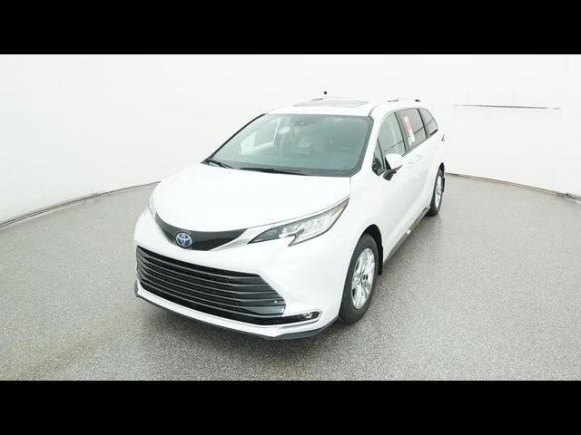 2024 Toyota Sienna Limited