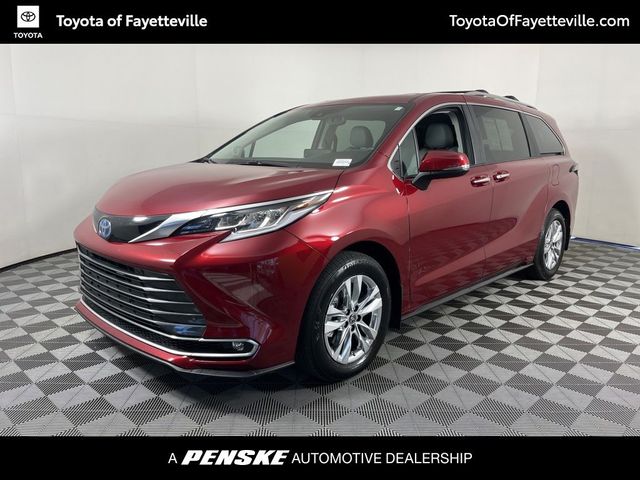 2024 Toyota Sienna Limited