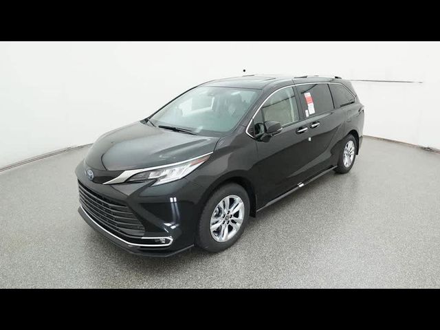 2024 Toyota Sienna Limited