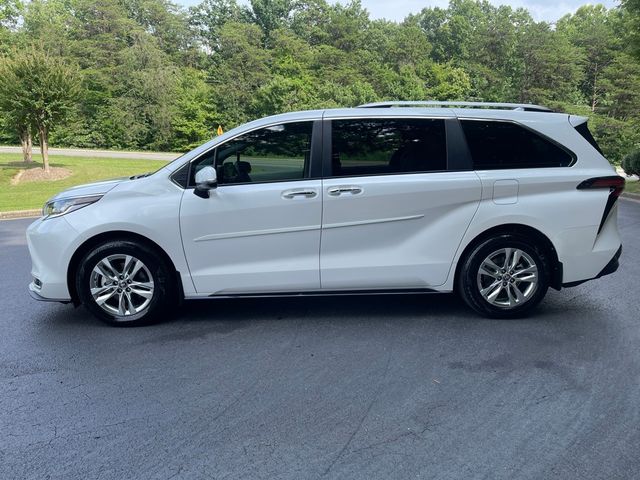 2024 Toyota Sienna Limited