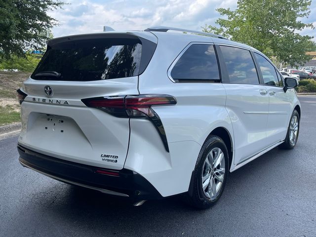 2024 Toyota Sienna Limited