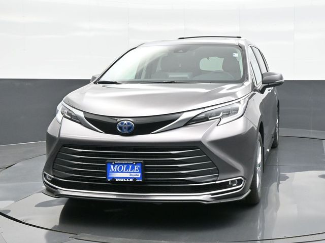 2024 Toyota Sienna Limited