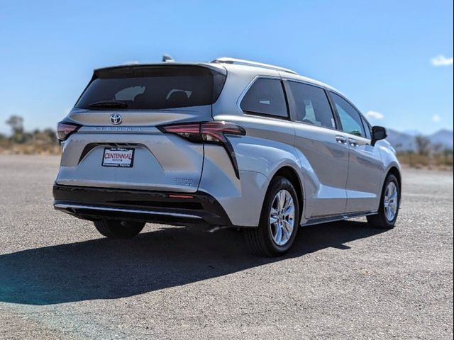 2024 Toyota Sienna Limited