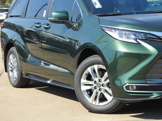 2024 Toyota Sienna Limited