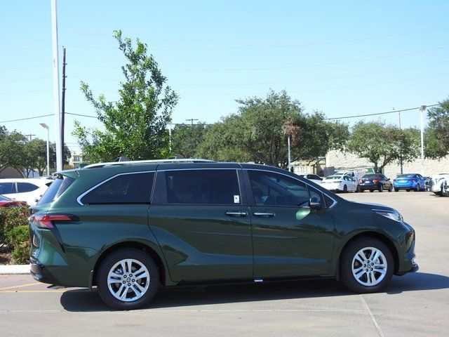 2024 Toyota Sienna Limited