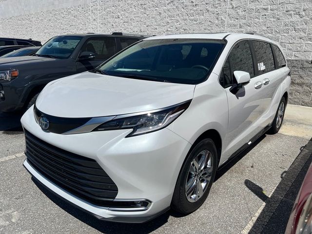 2024 Toyota Sienna Limited