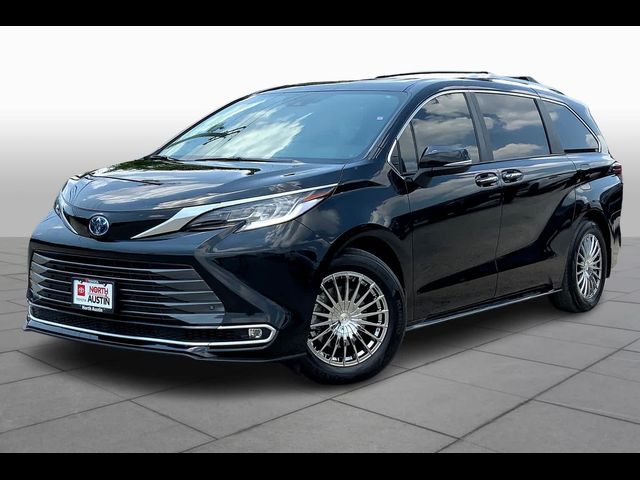 2024 Toyota Sienna Limited