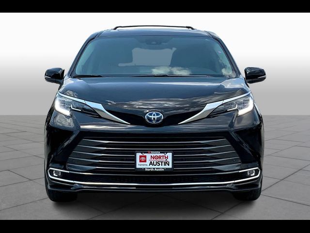 2024 Toyota Sienna Limited