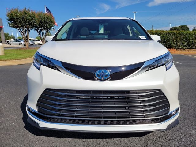 2024 Toyota Sienna Limited