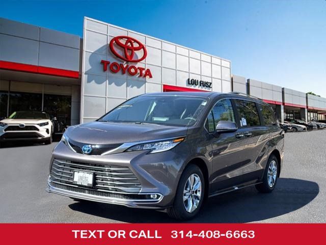 2024 Toyota Sienna Limited