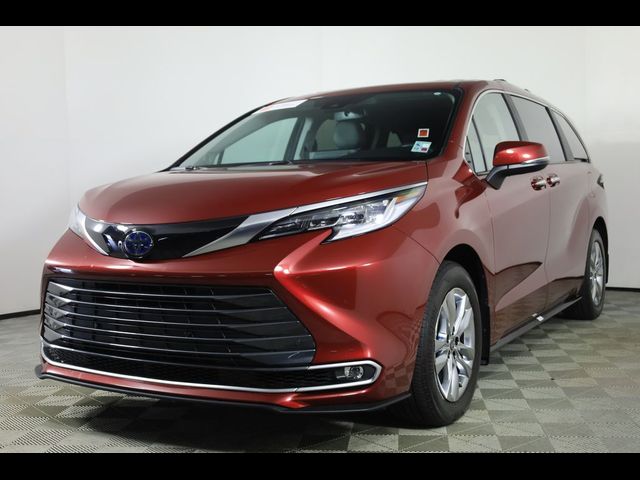 2024 Toyota Sienna Limited