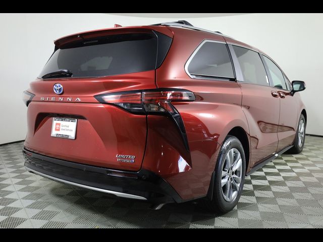 2024 Toyota Sienna Limited