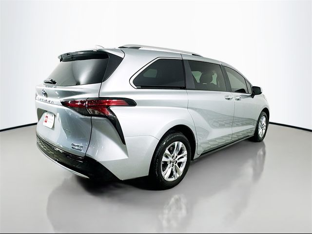 2024 Toyota Sienna Limited