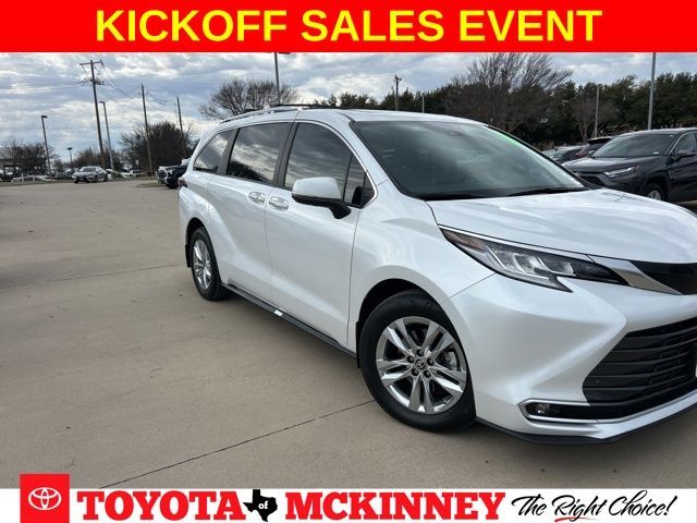 2024 Toyota Sienna Limited