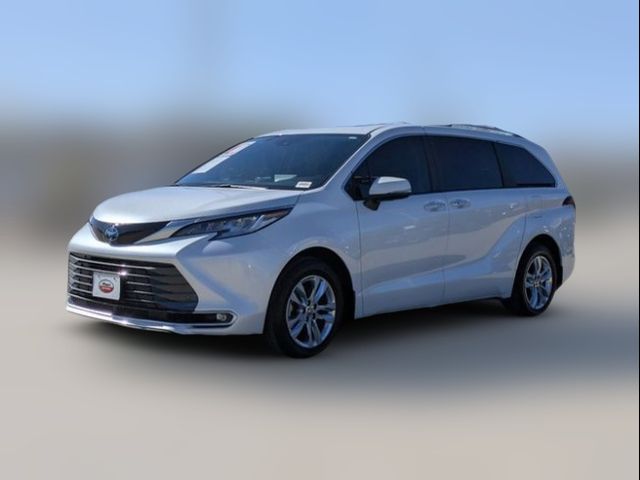 2024 Toyota Sienna Limited