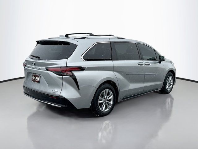 2024 Toyota Sienna Limited