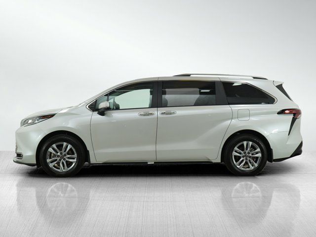 2024 Toyota Sienna Limited