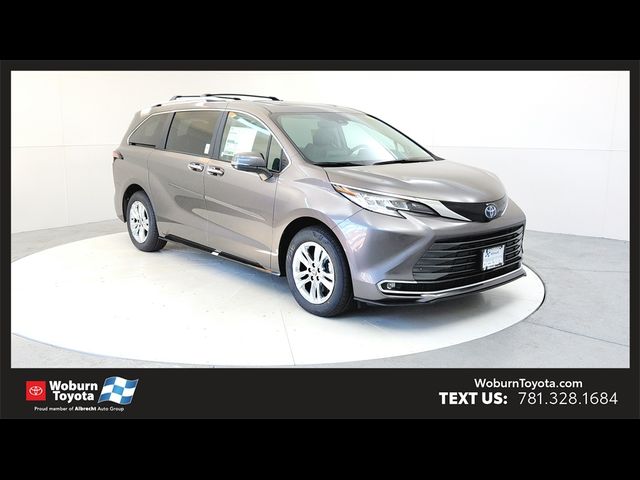 2024 Toyota Sienna Limited