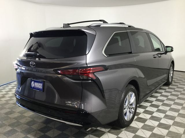 2024 Toyota Sienna Limited