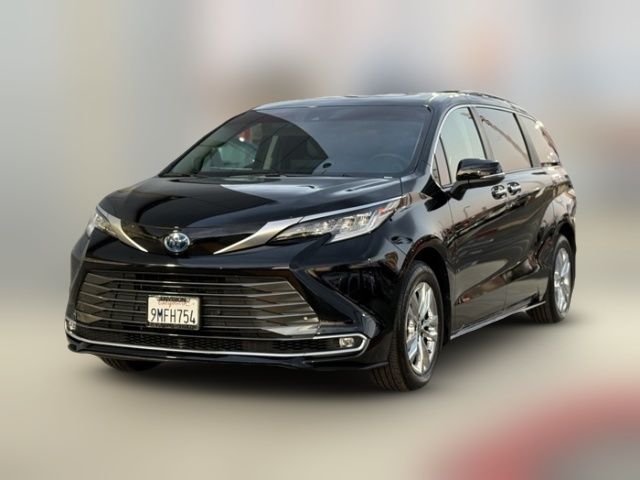 2024 Toyota Sienna Limited