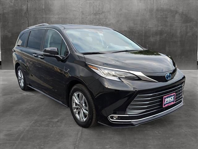 2024 Toyota Sienna Limited