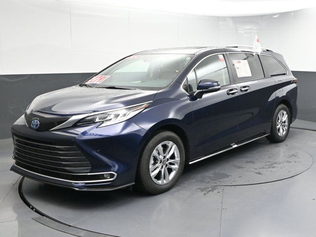 2024 Toyota Sienna Limited