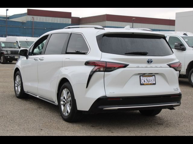 2024 Toyota Sienna Limited