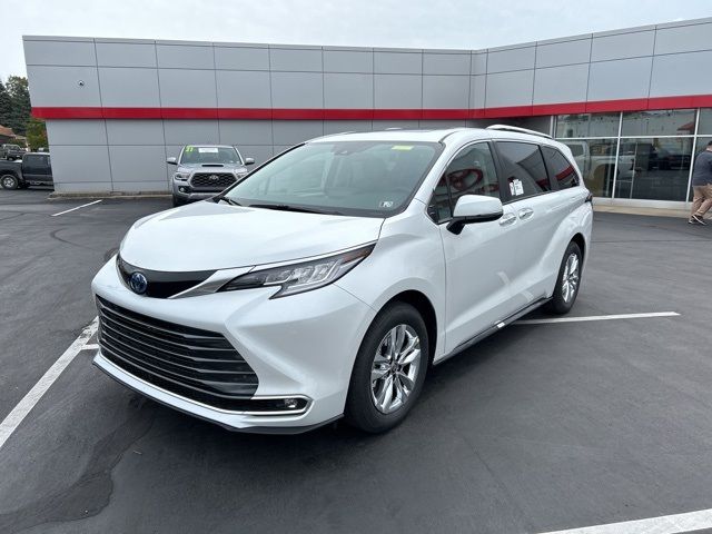 2024 Toyota Sienna Limited